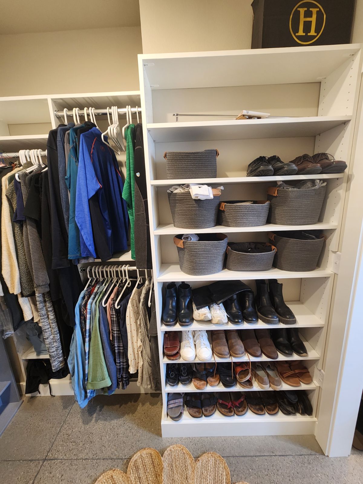 Up Closets project photo 4